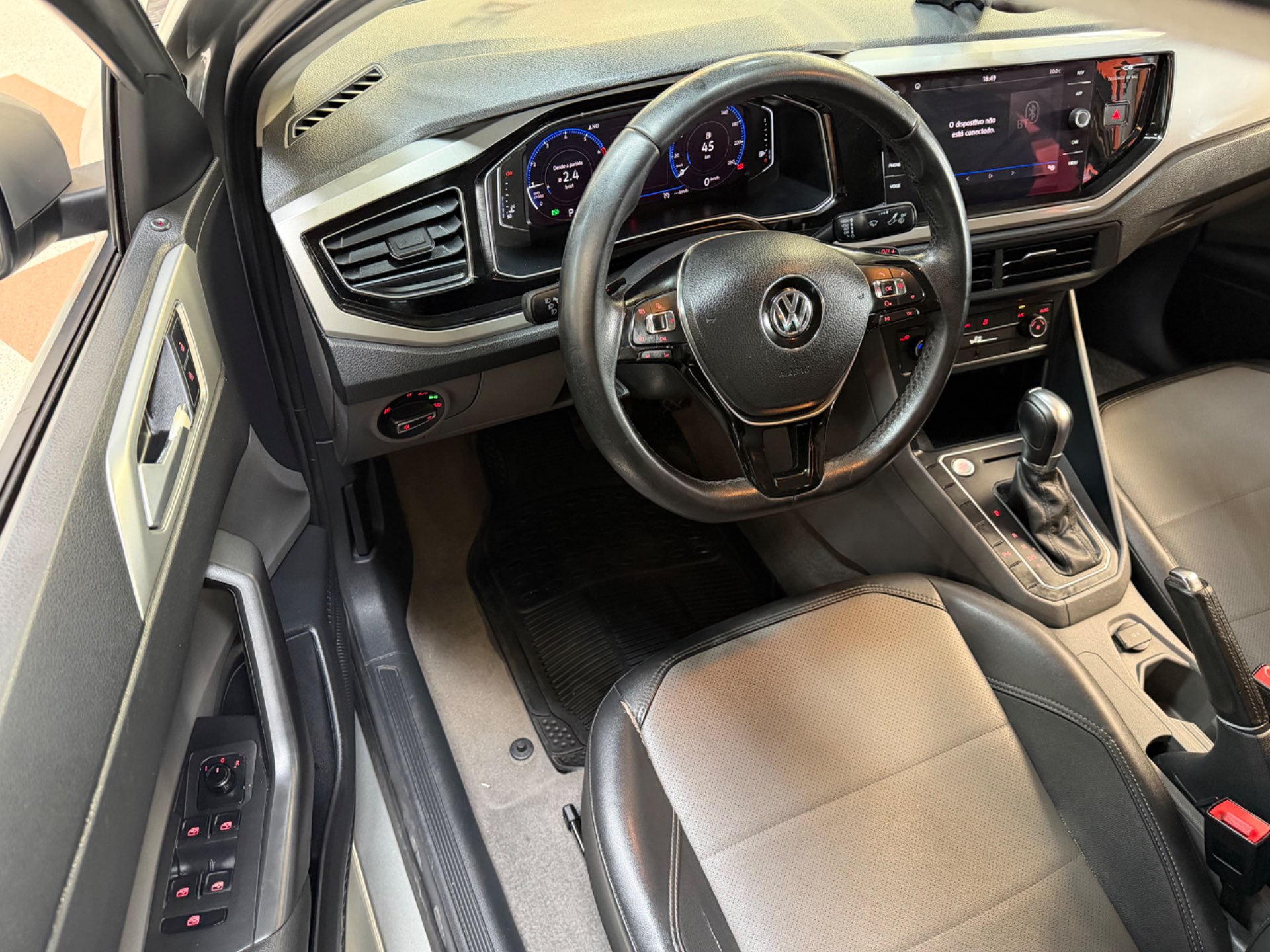 VOLKSWAGEN VIRTUS
