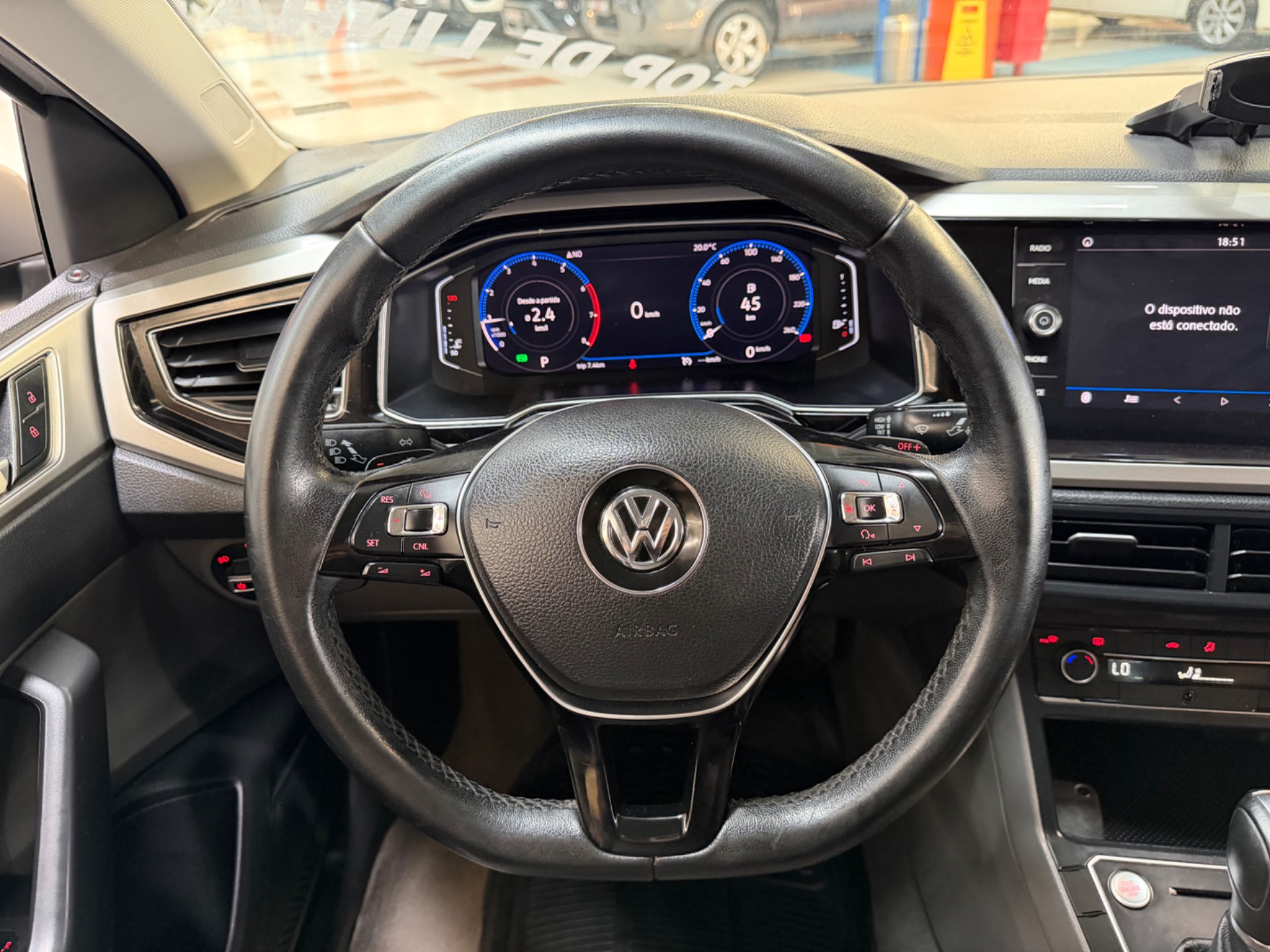 VOLKSWAGEN VIRTUS