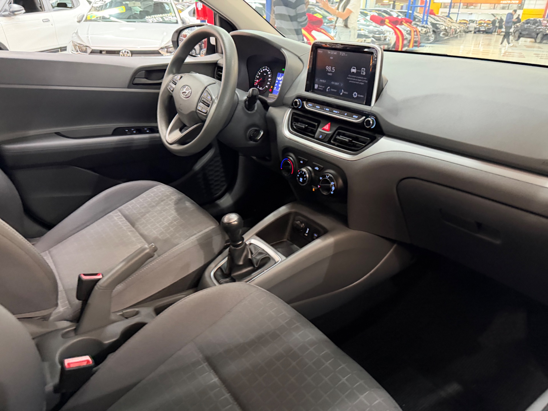 HYUNDAI HB20S