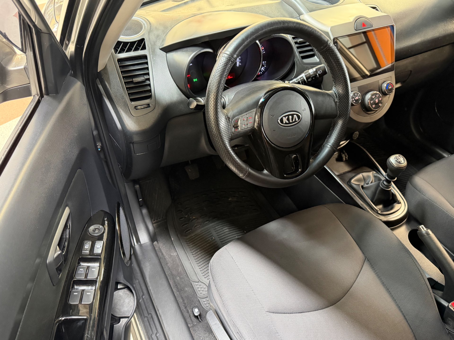 KIA SOUL
