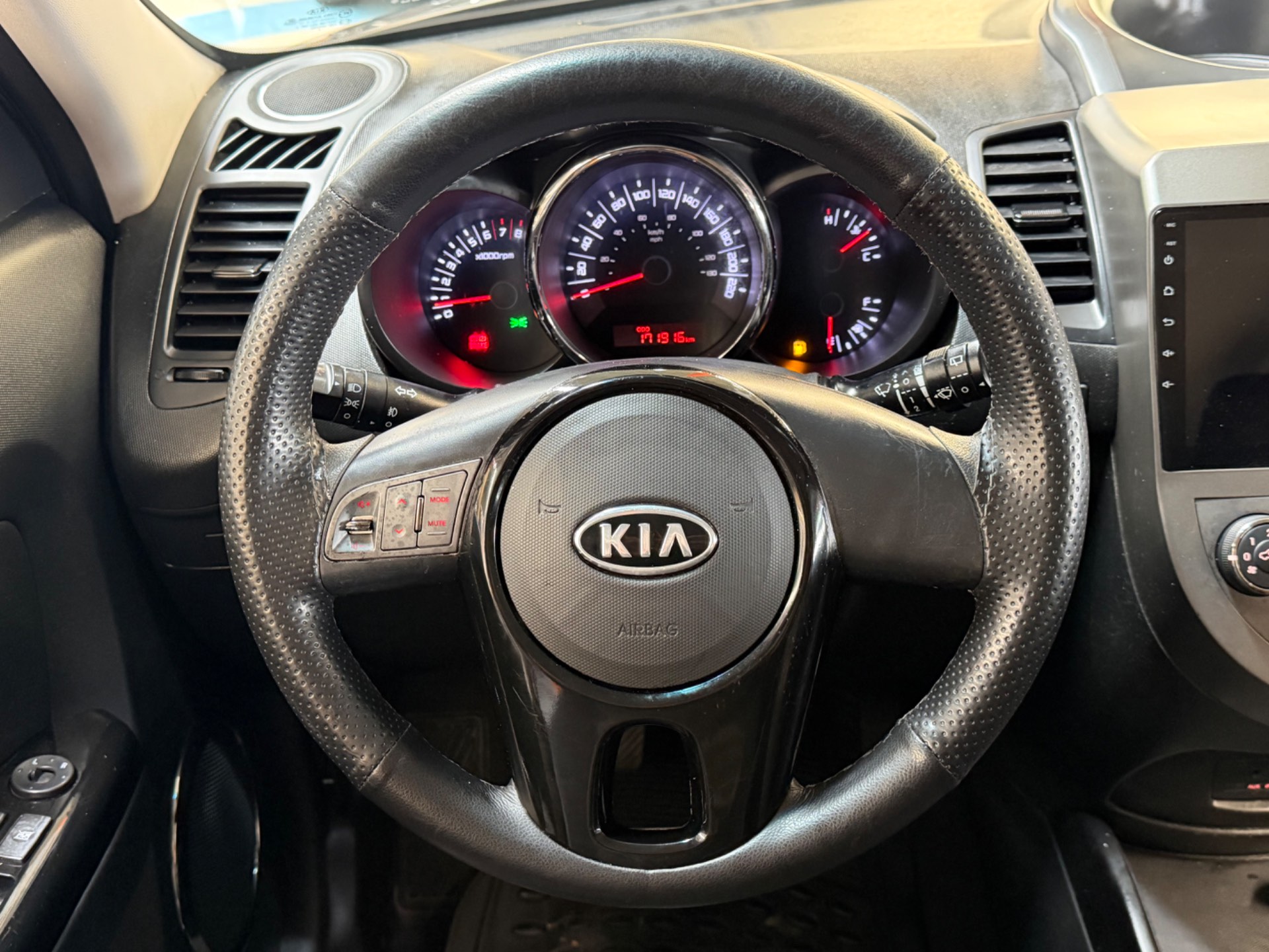 KIA SOUL
