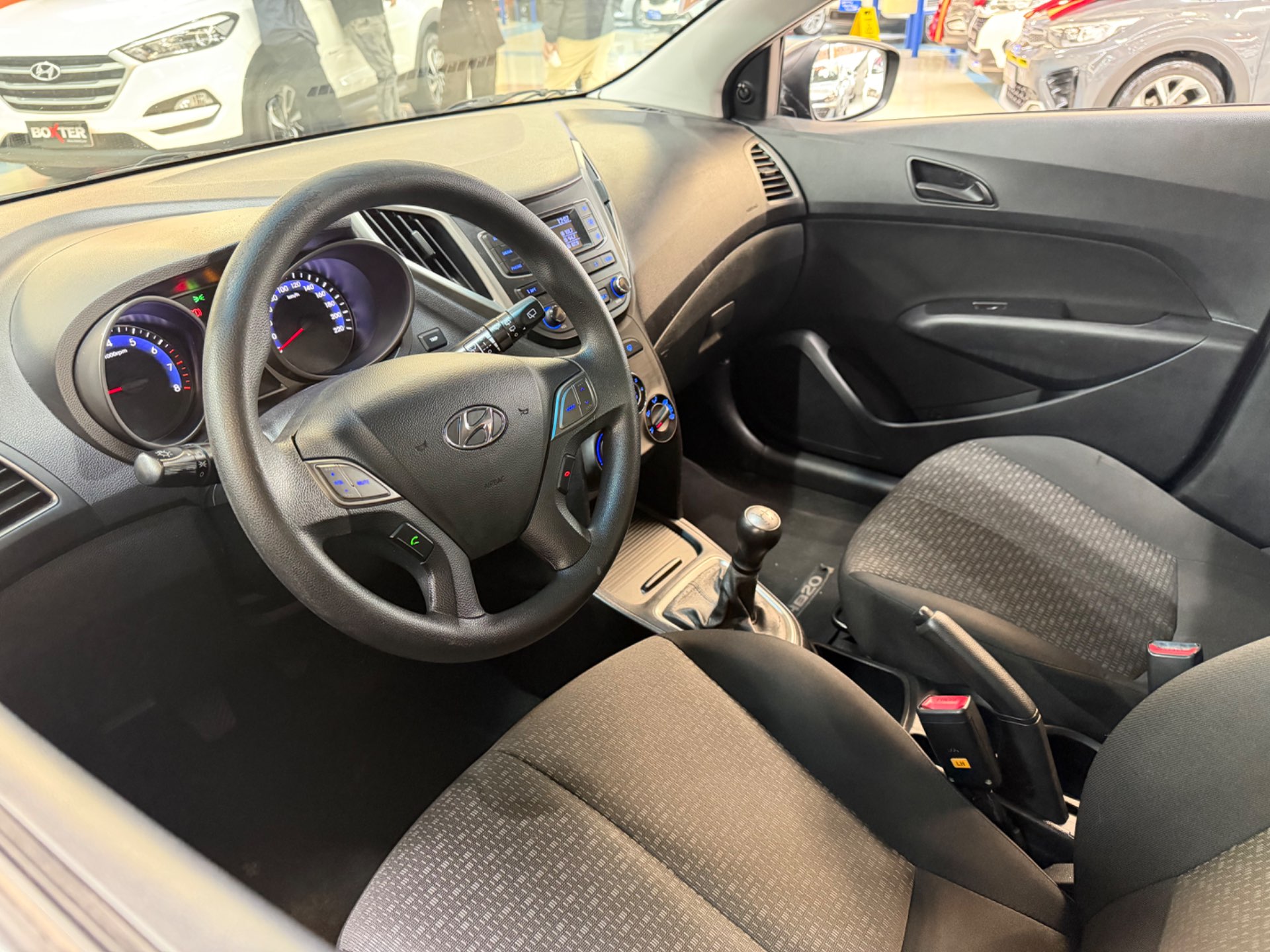 HYUNDAI HB20