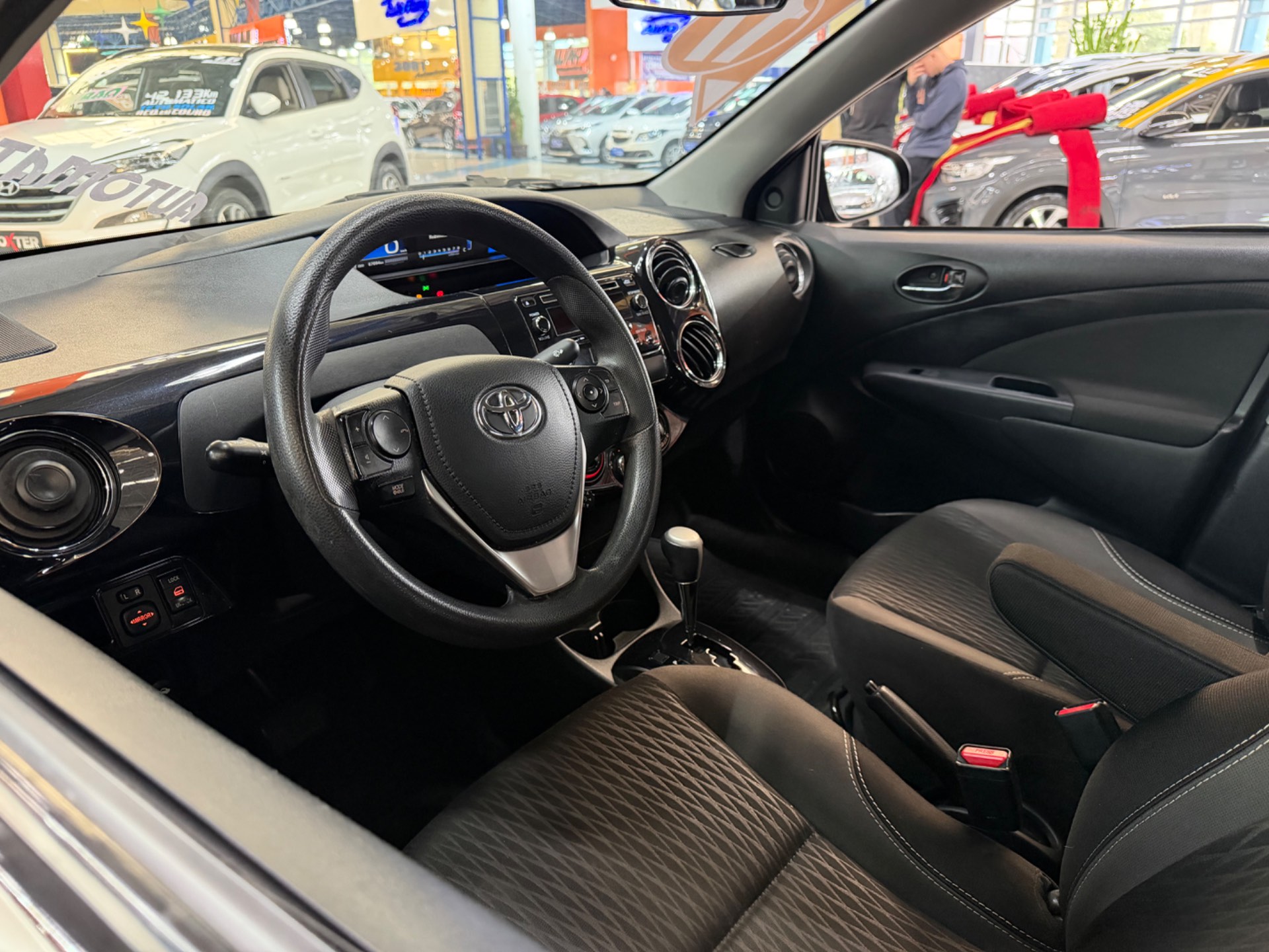 TOYOTA ETIOS