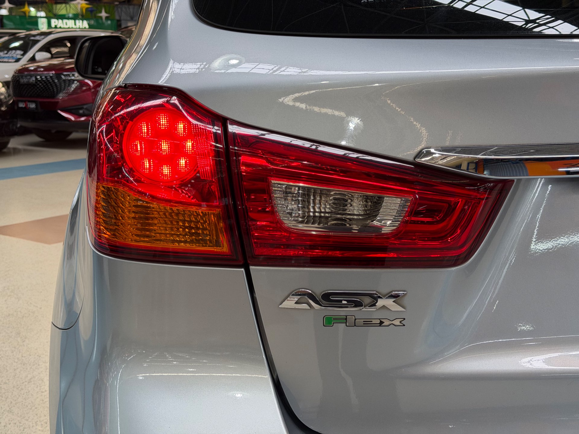 MITSUBISHI ASX