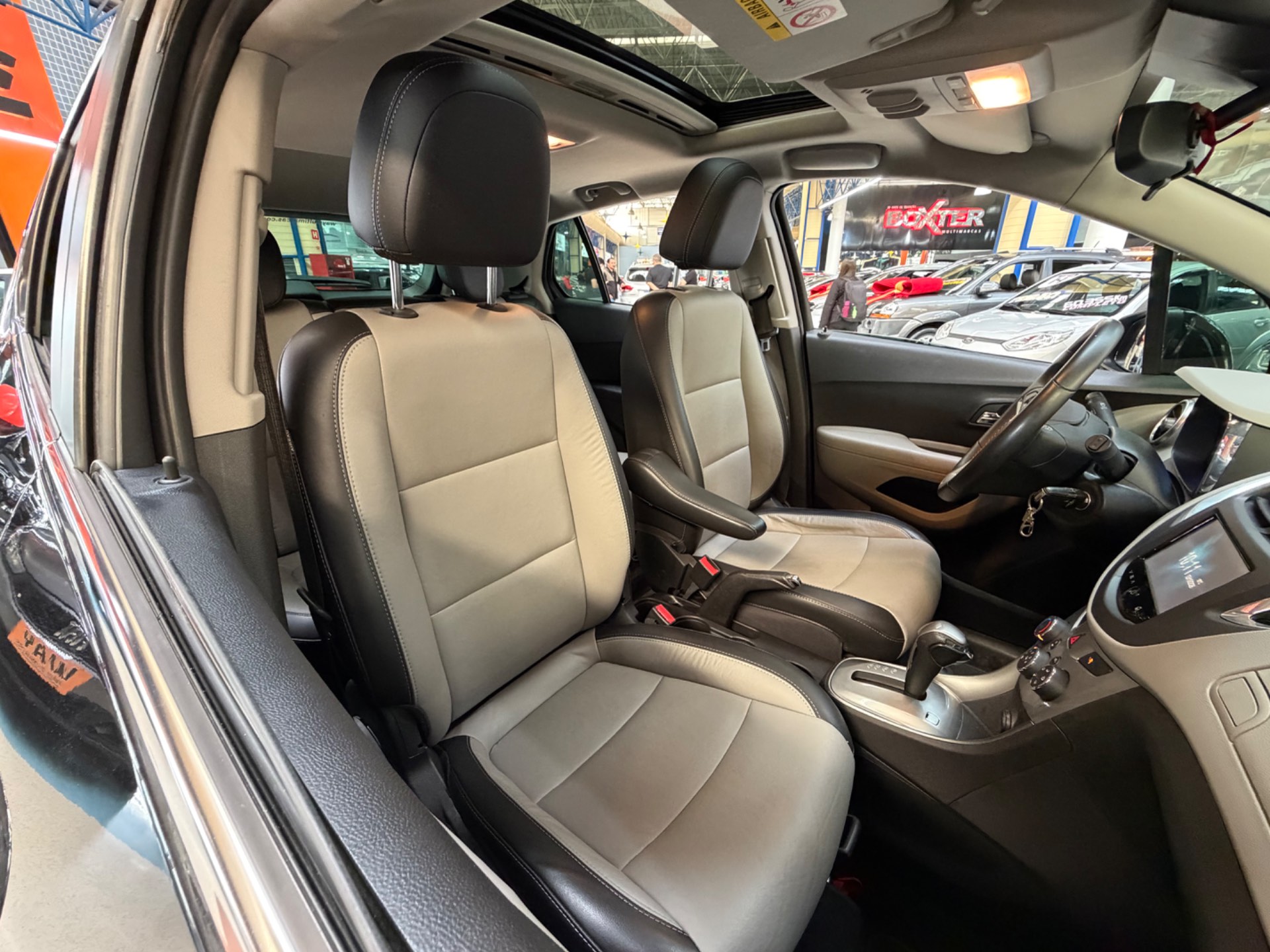 CHEVROLET TRACKER