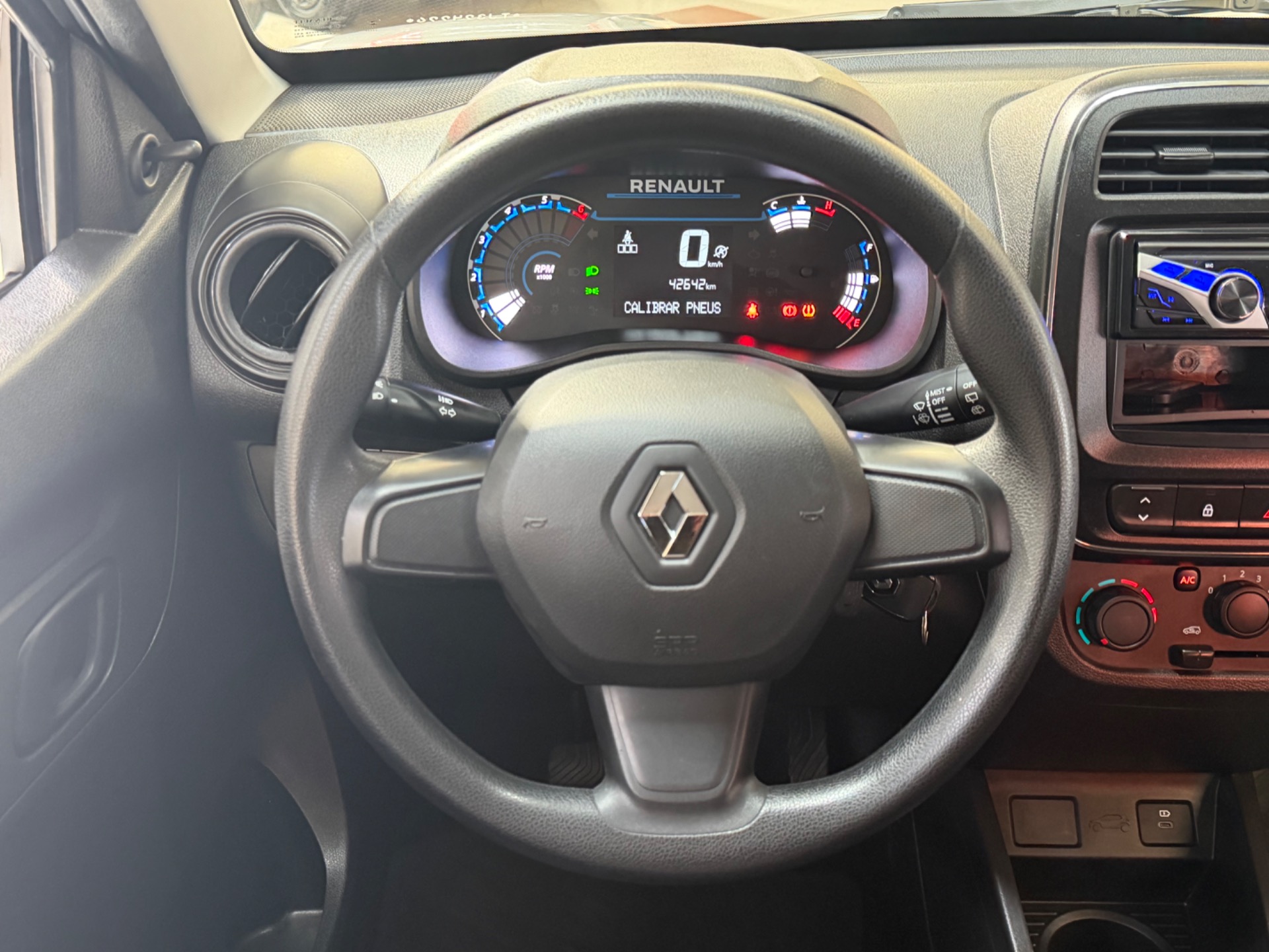 RENAULT KWID