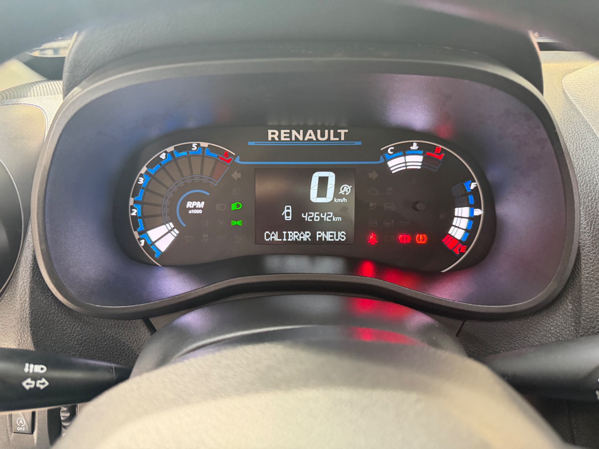 RENAULT KWID