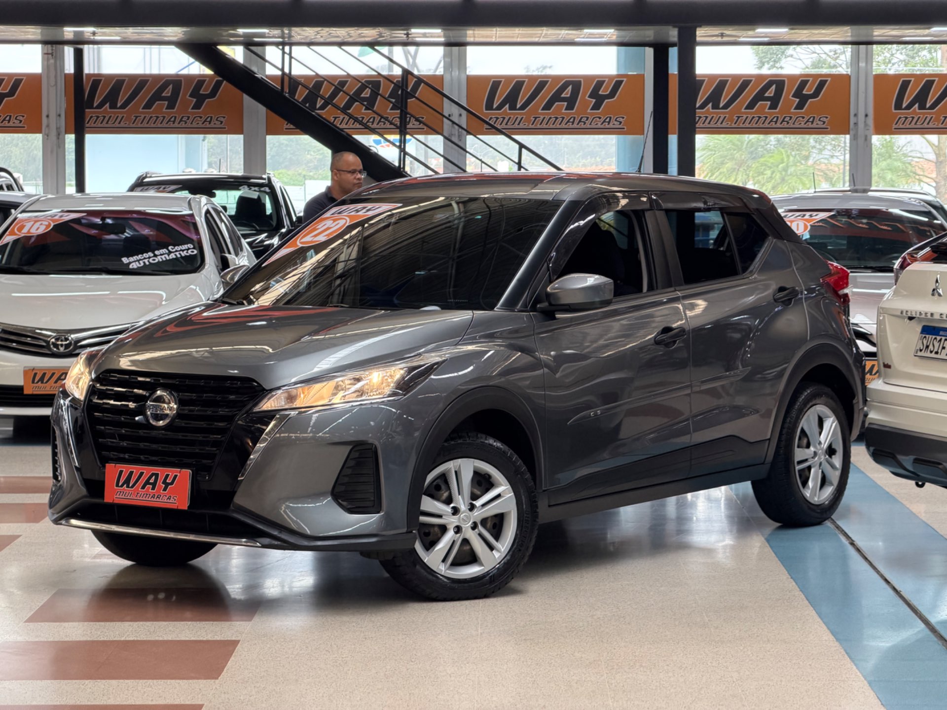 NISSAN KICKS