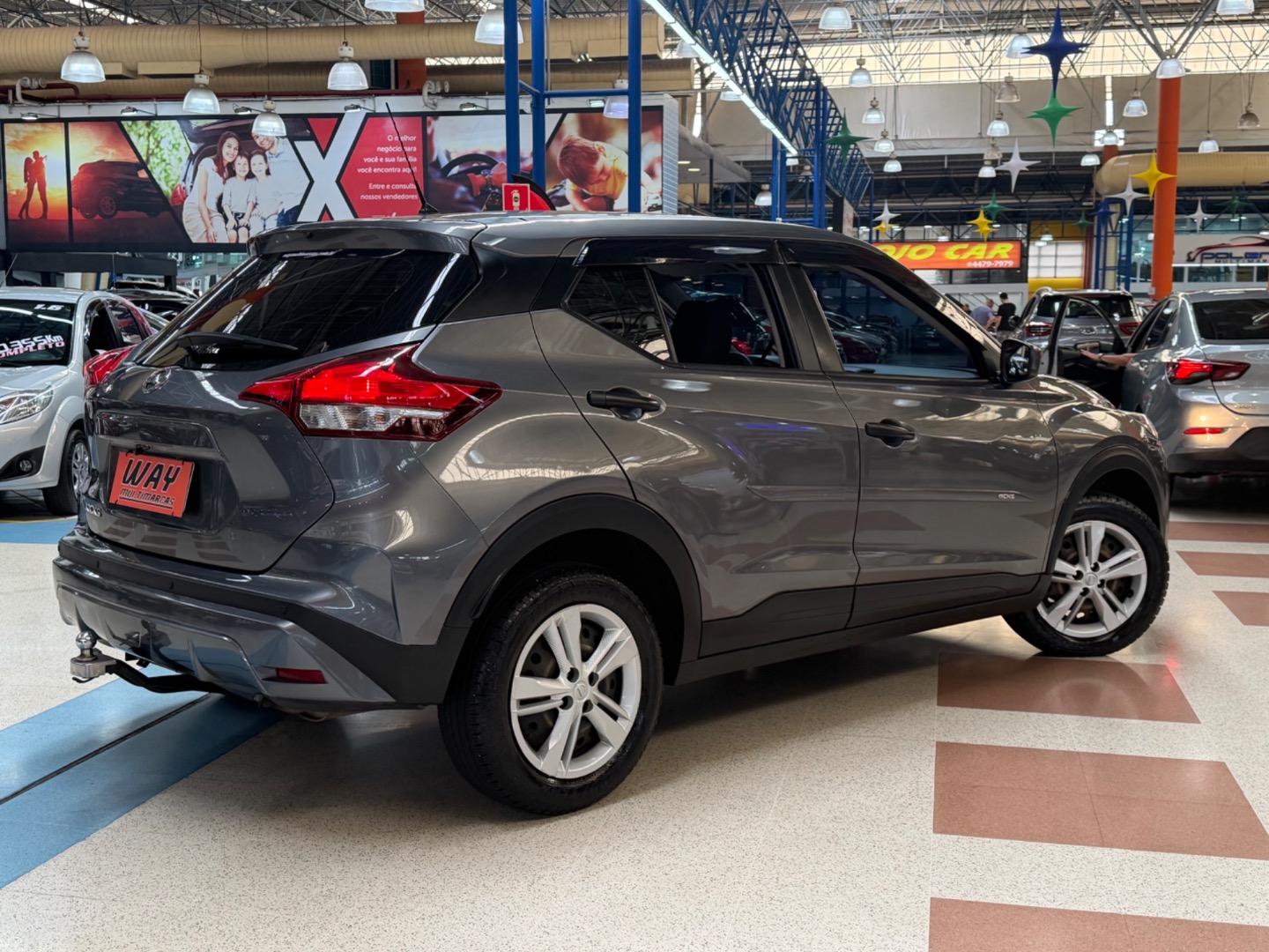 NISSAN KICKS