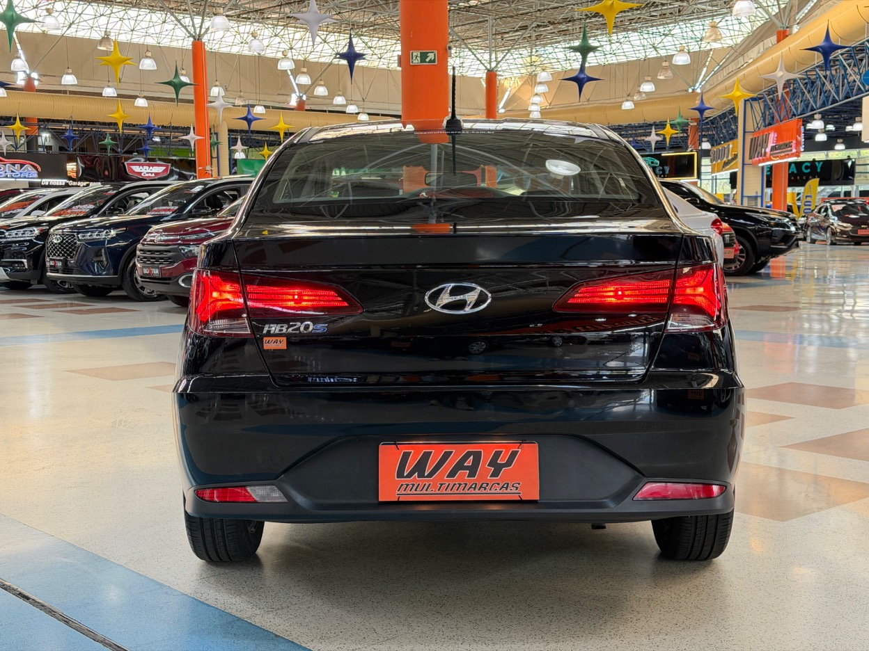 HYUNDAI HB20S