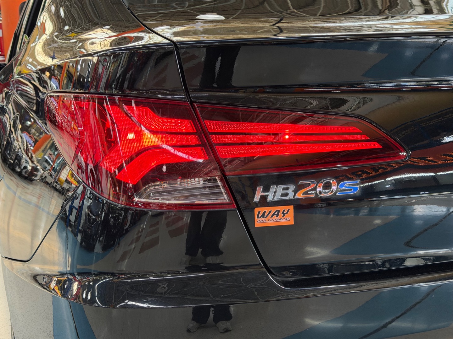 HYUNDAI HB20S
