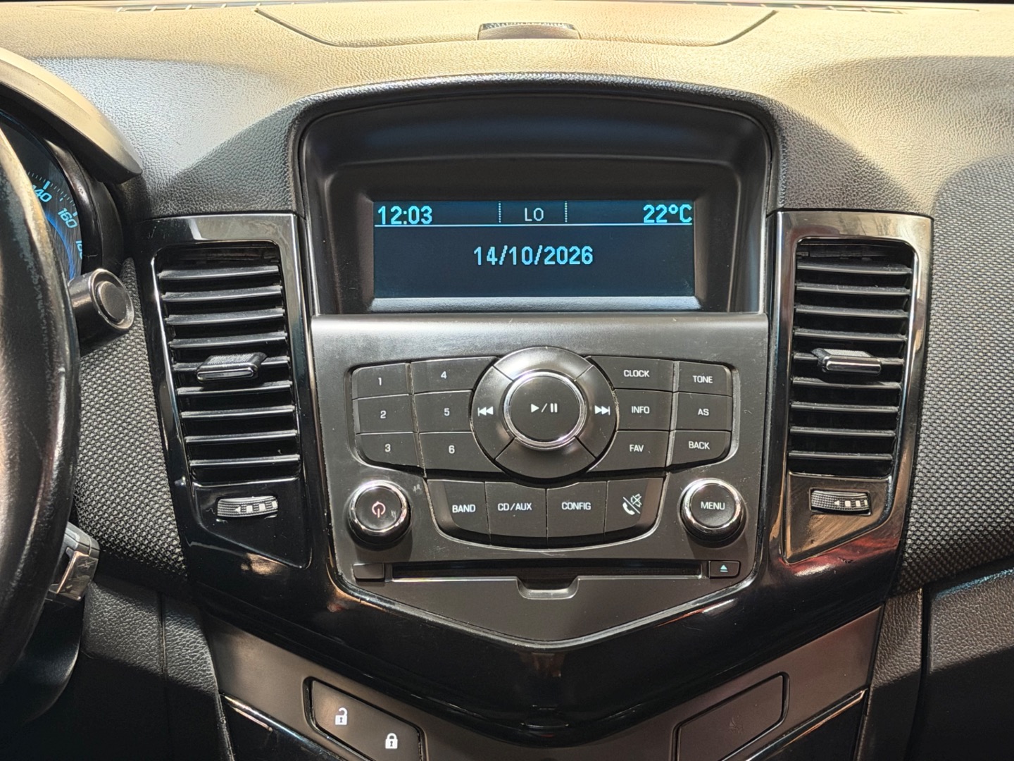 CHEVROLET CRUZE