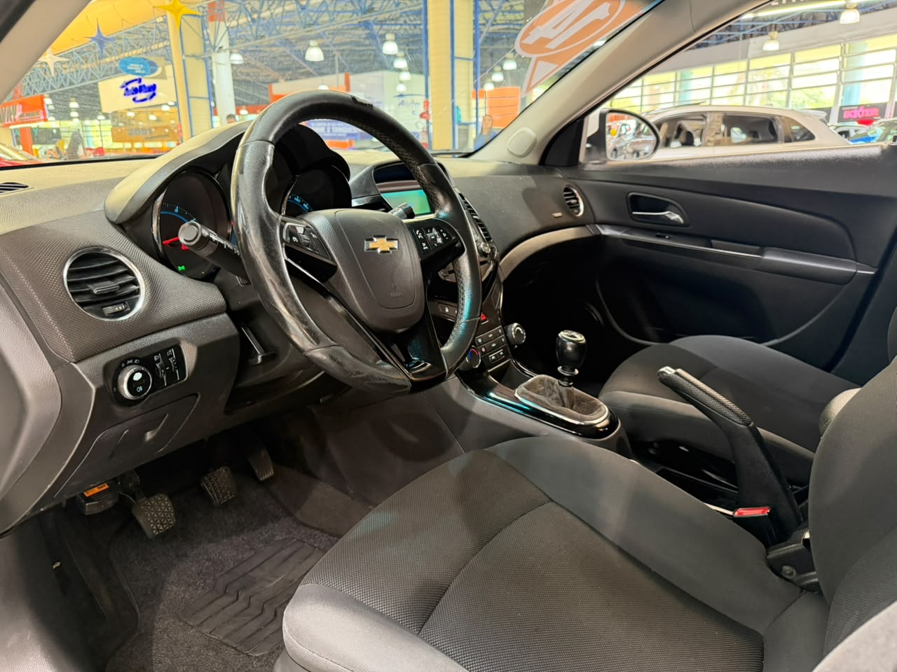 CHEVROLET CRUZE