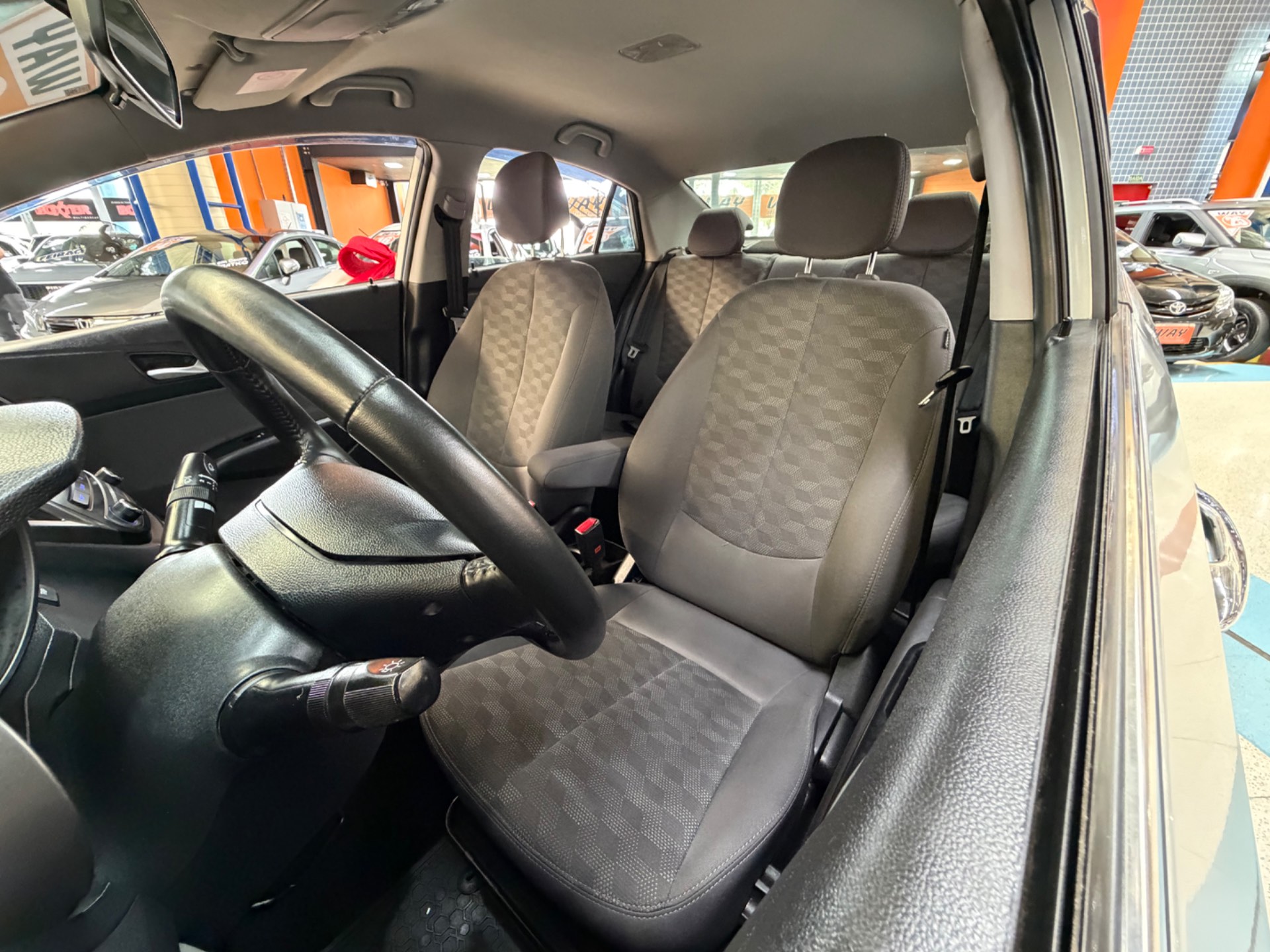 HYUNDAI HB20S