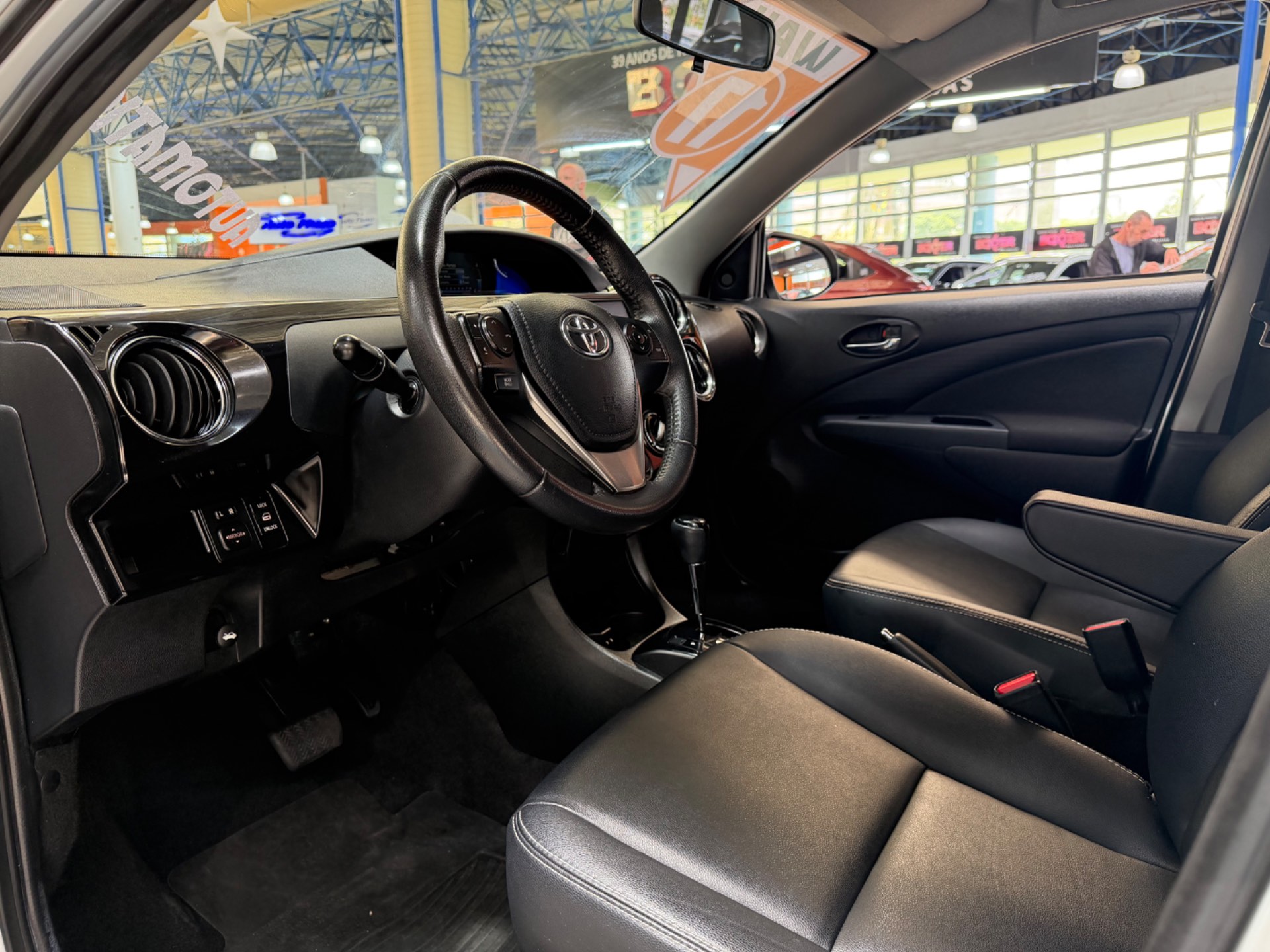 TOYOTA ETIOS