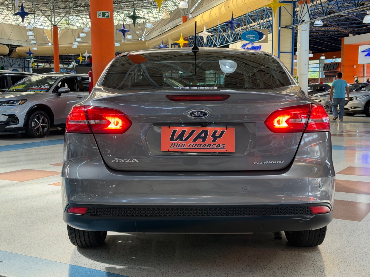 FORD FOCUS