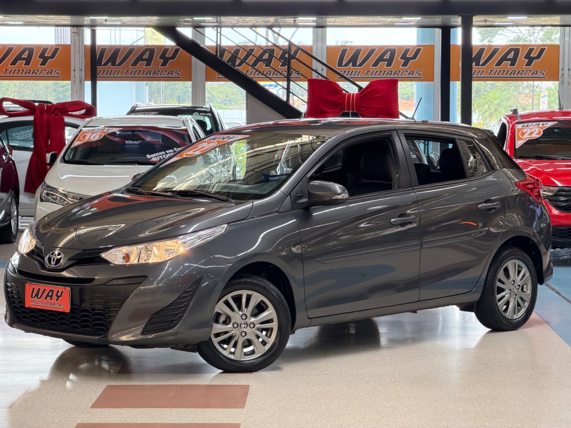 TOYOTA YARIS