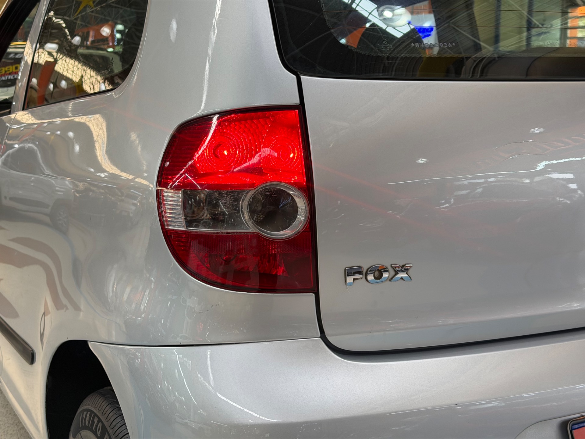 VOLKSWAGEN FOX