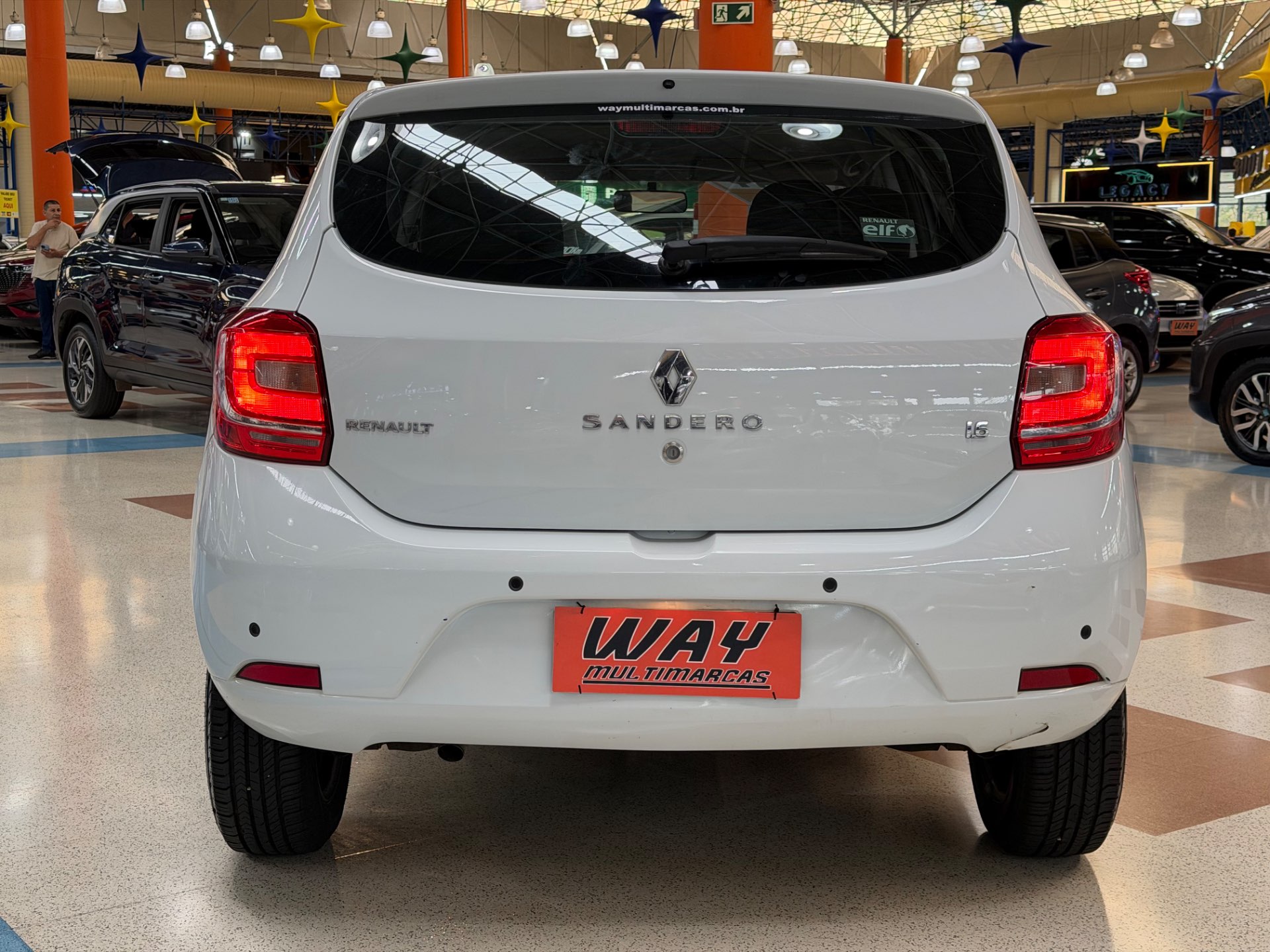 RENAULT SANDERO