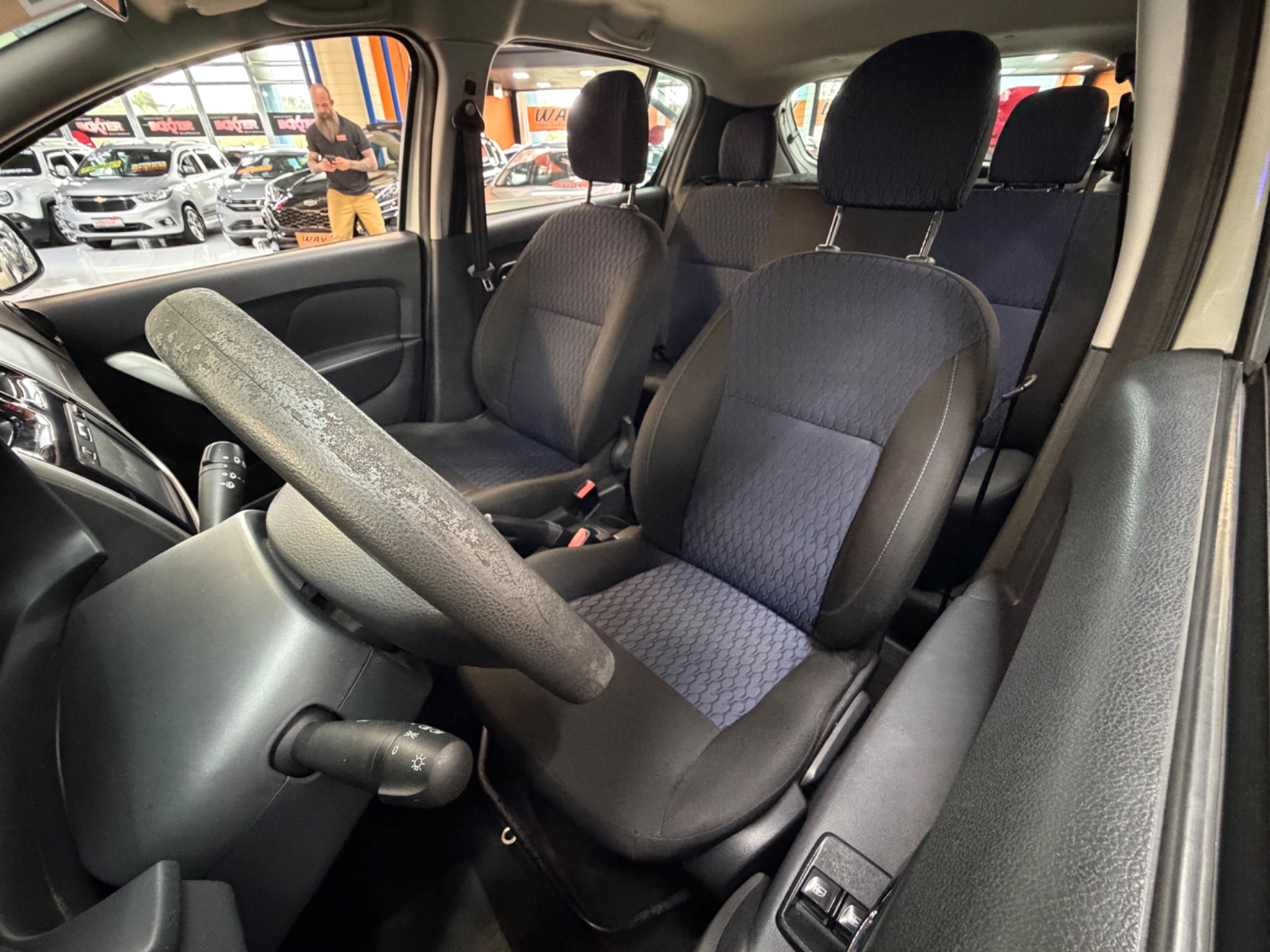 RENAULT SANDERO