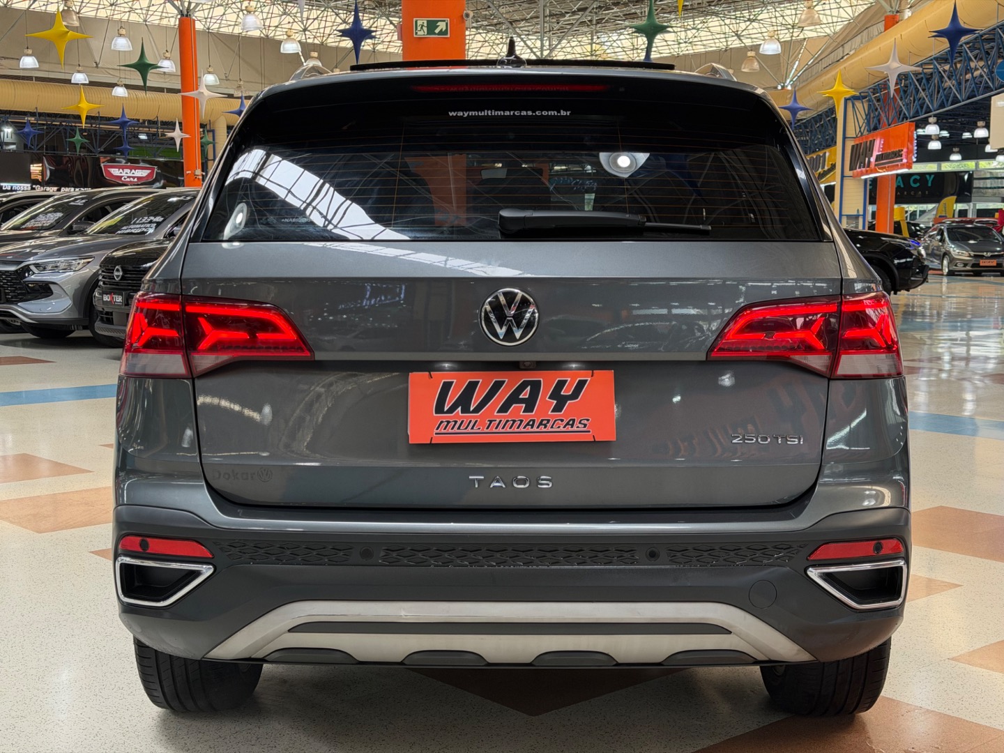 VOLKSWAGEN TAOS