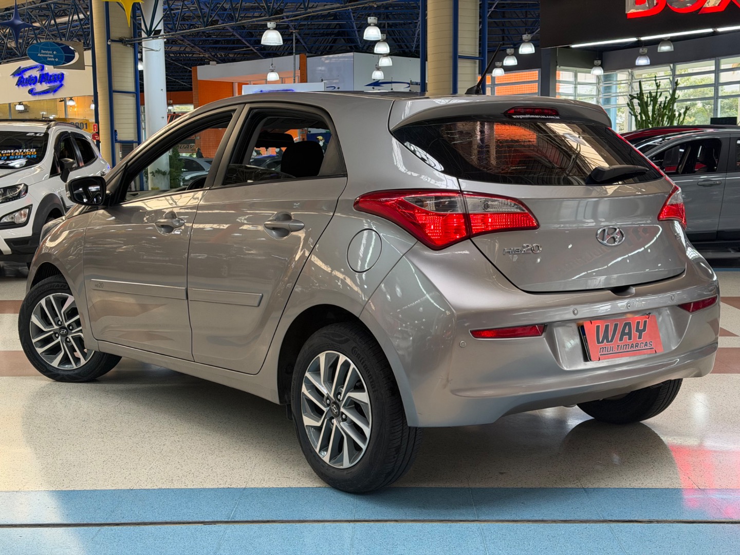 HYUNDAI HB20