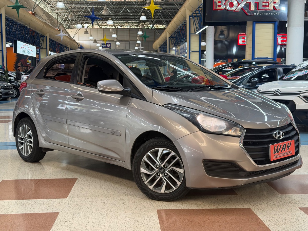 HYUNDAI HB20