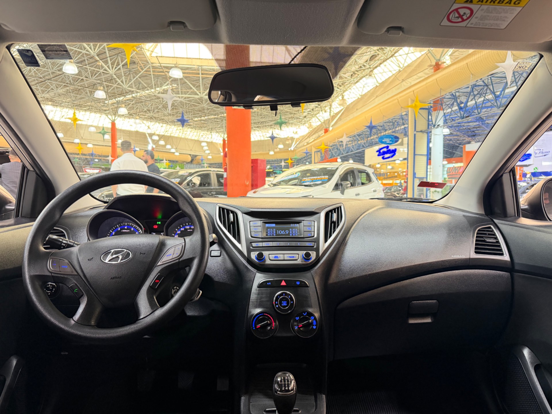 HYUNDAI HB20