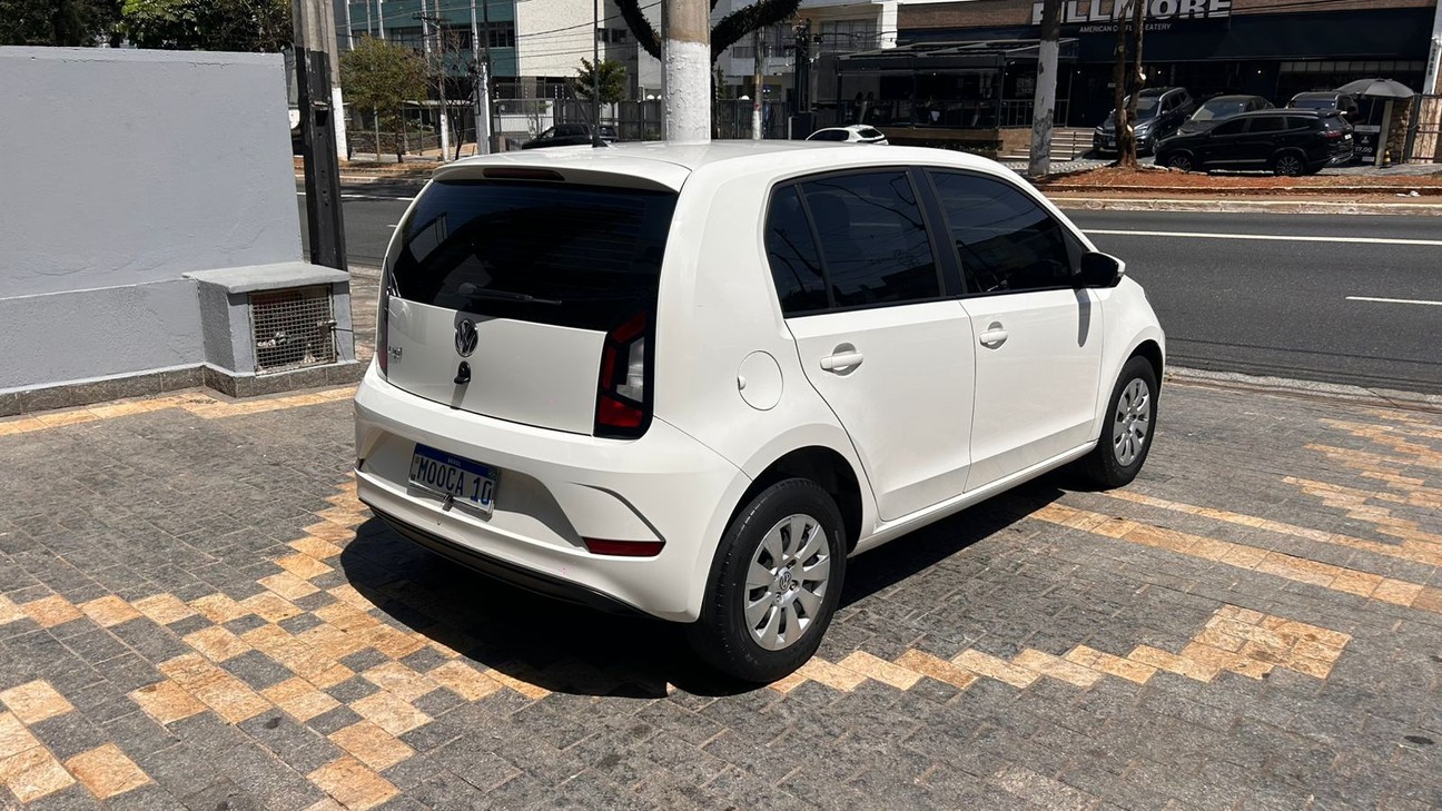VOLKSWAGEN UP