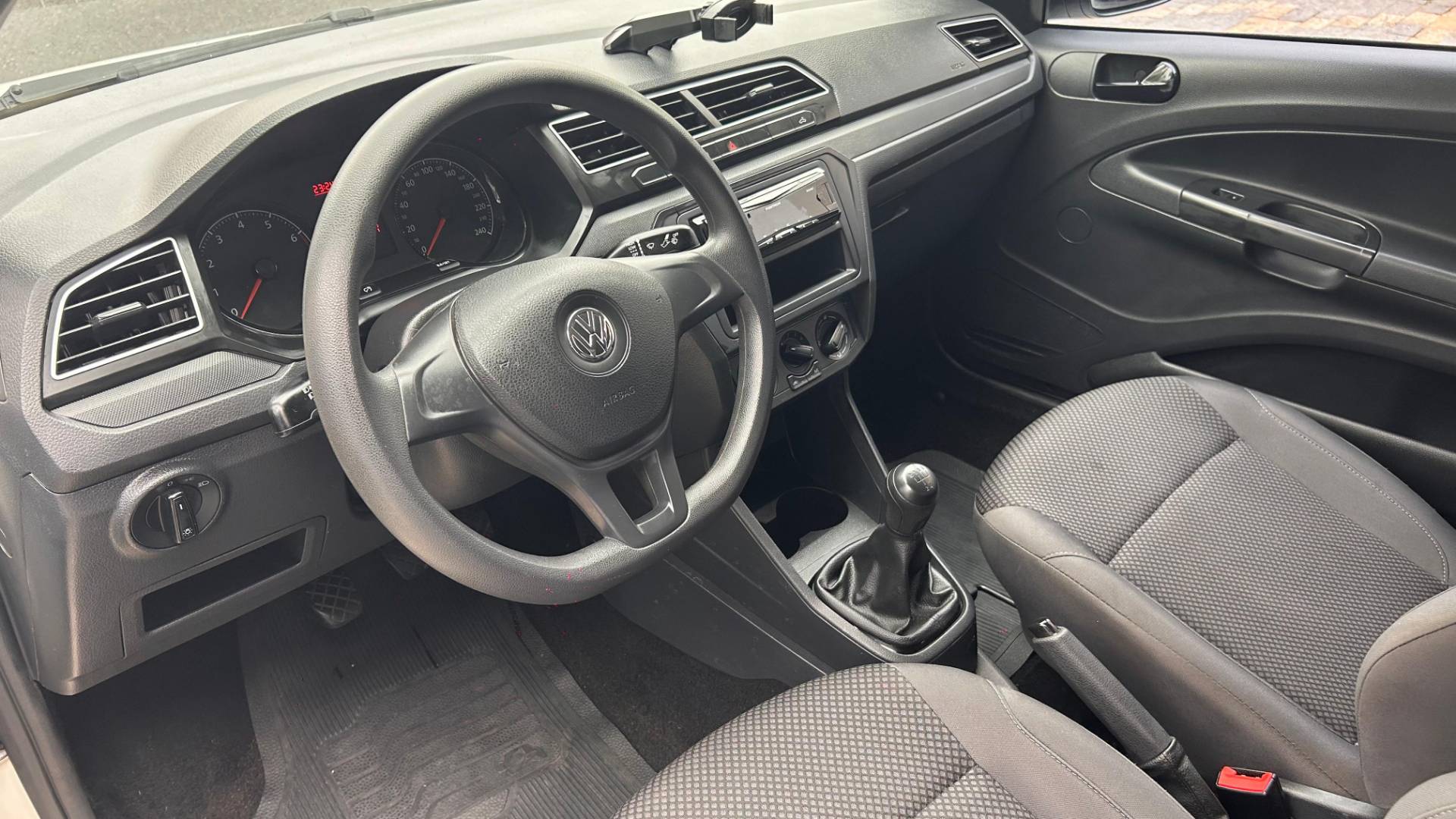 VOLKSWAGEN SAVEIRO
