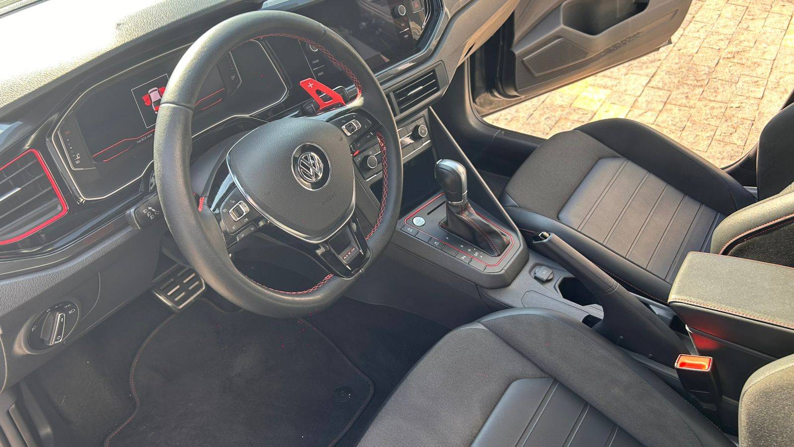 VOLKSWAGEN VIRTUS