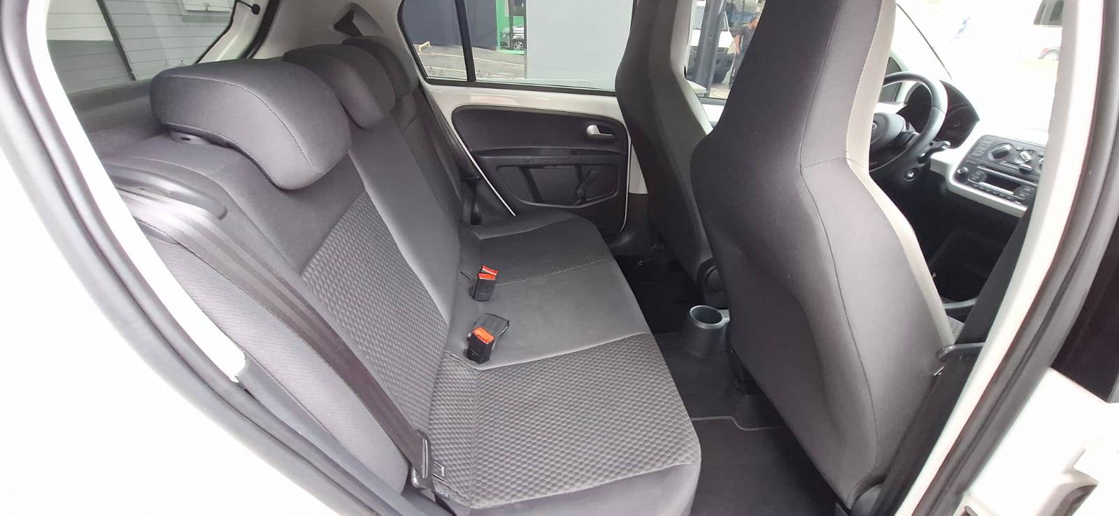 VOLKSWAGEN CROSS UP