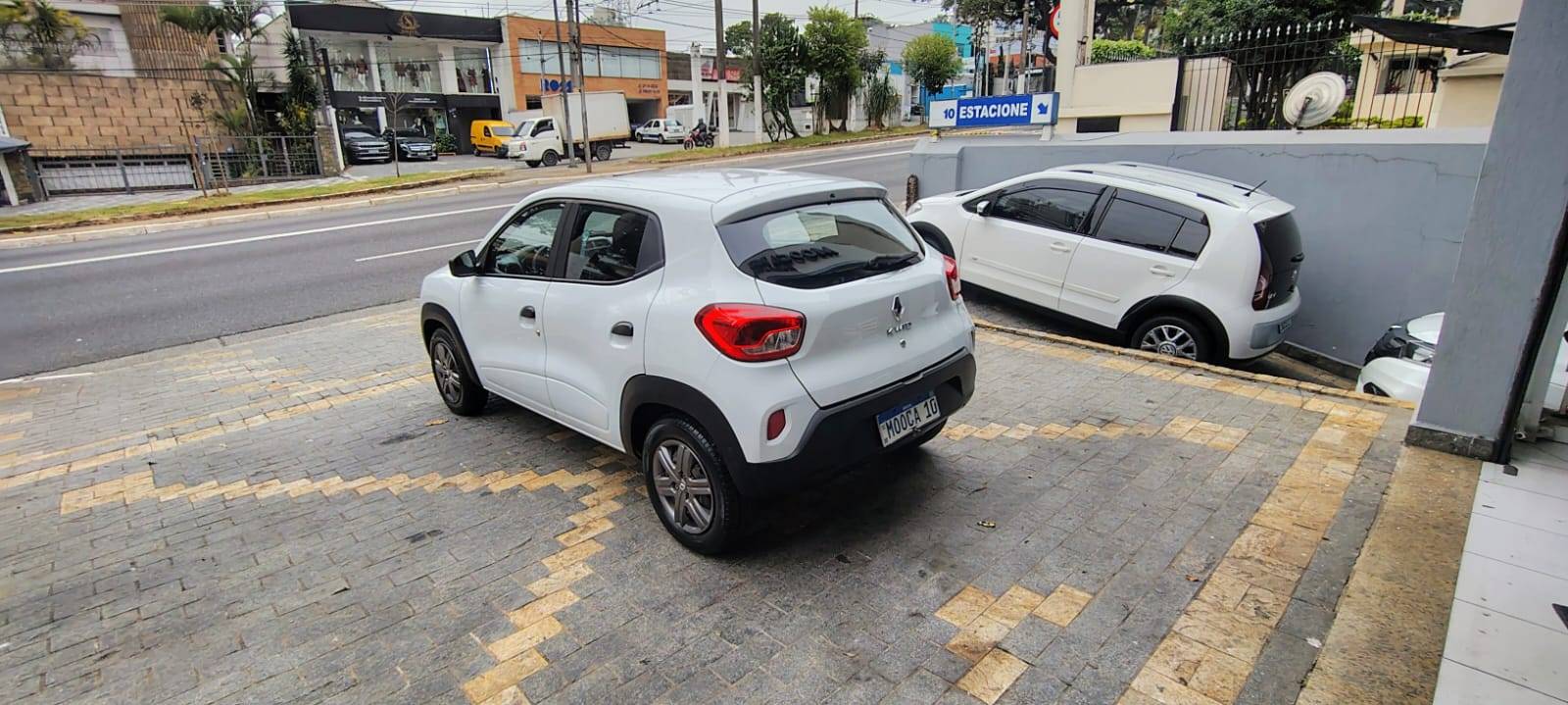 RENAULT KWID