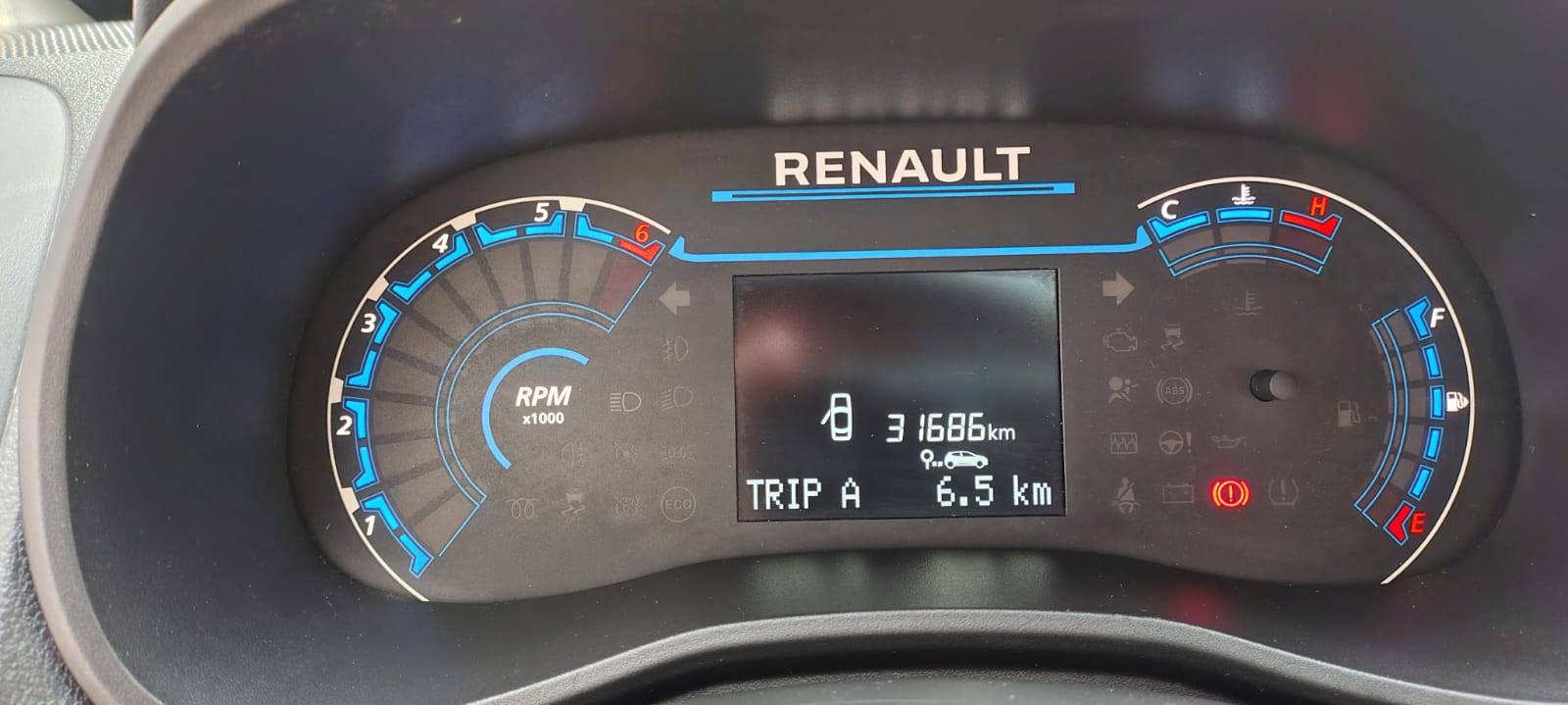 RENAULT KWID