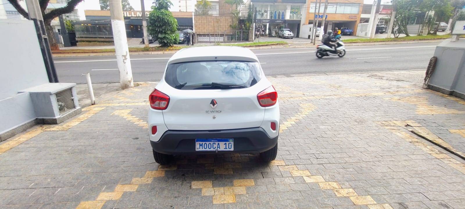 RENAULT KWID