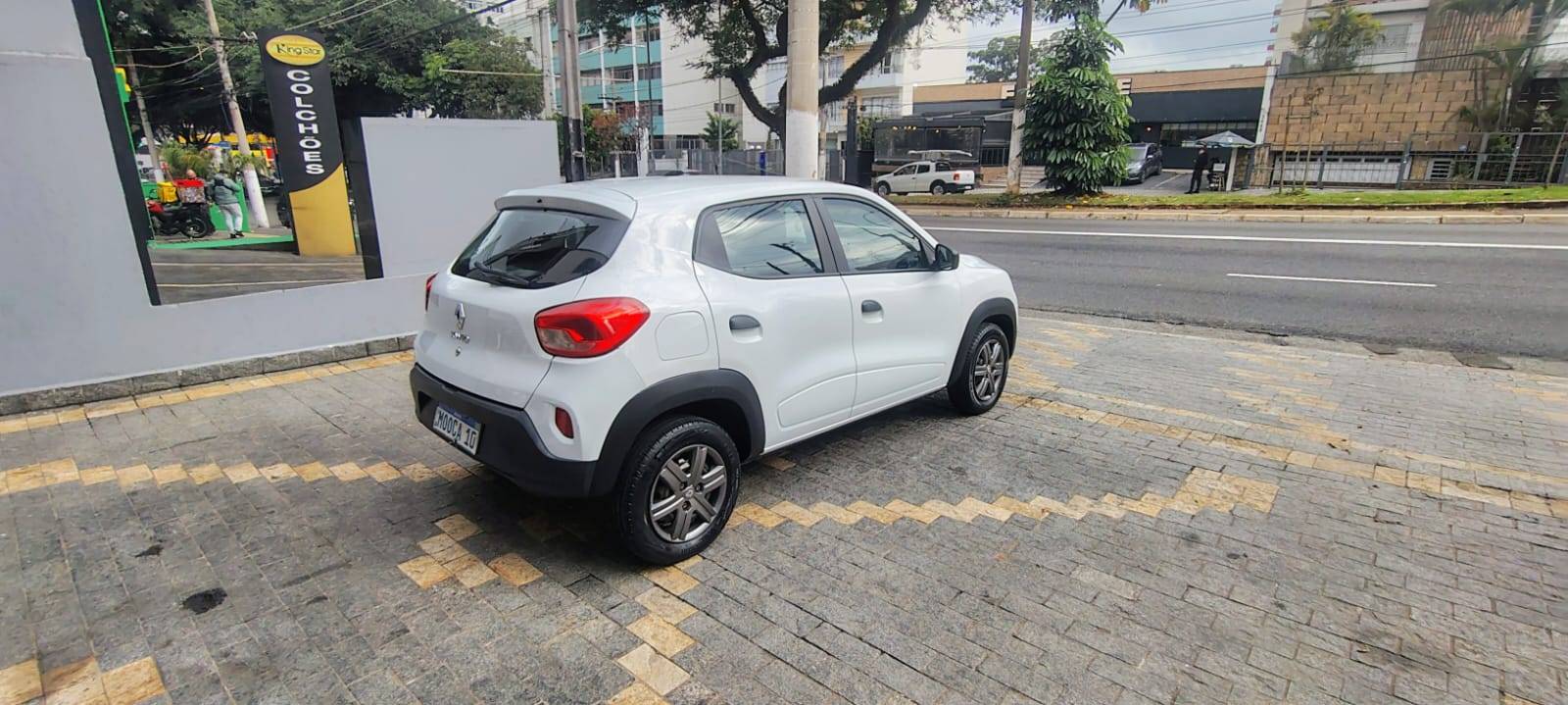 RENAULT KWID