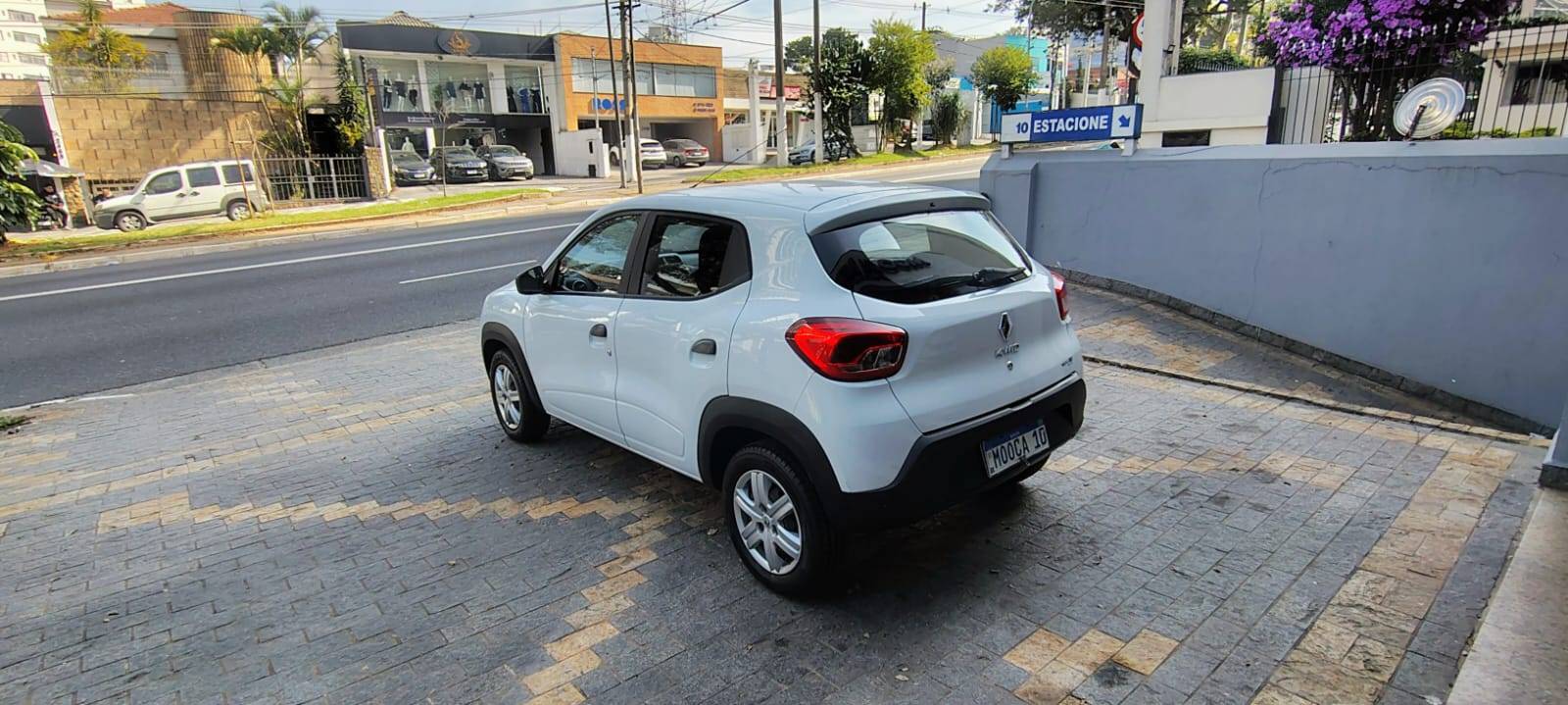 RENAULT KWID