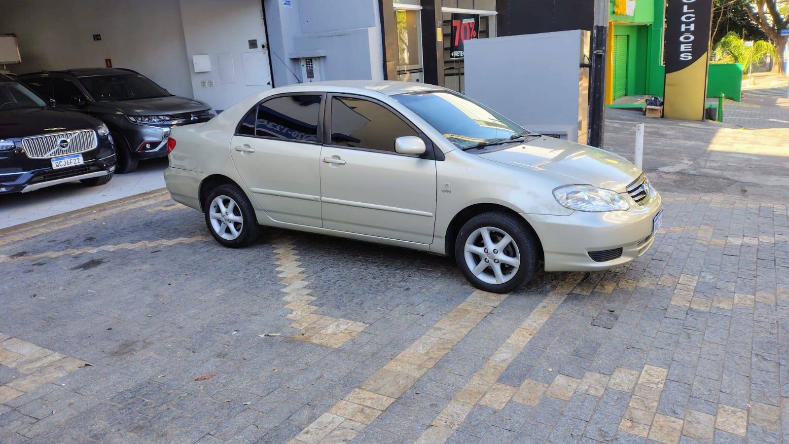 TOYOTA COROLLA