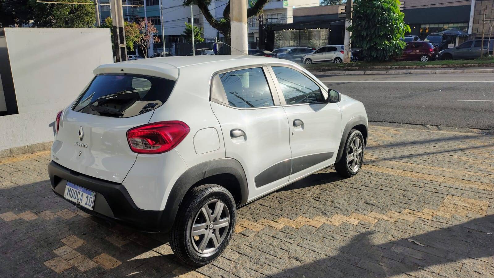 RENAULT KWID