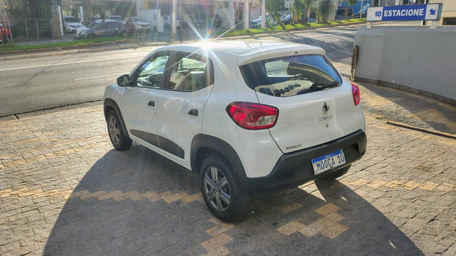 RENAULT KWID