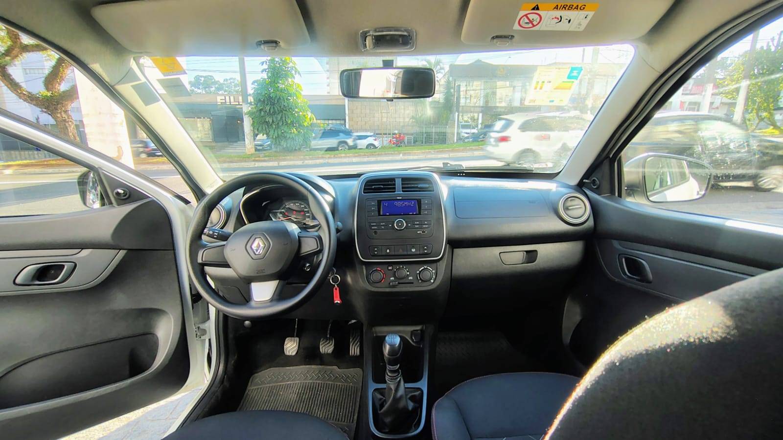 RENAULT KWID