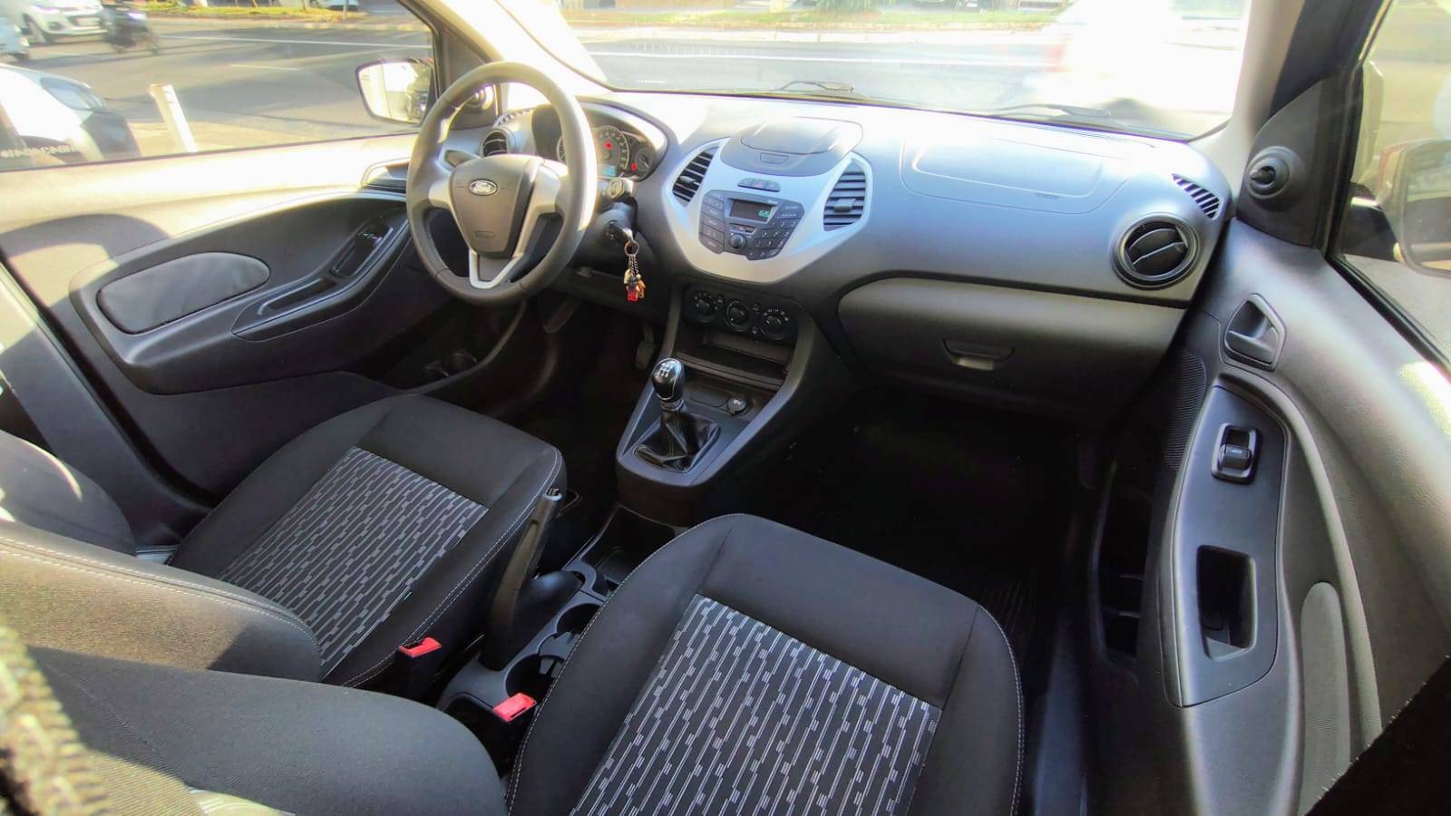 FORD KA