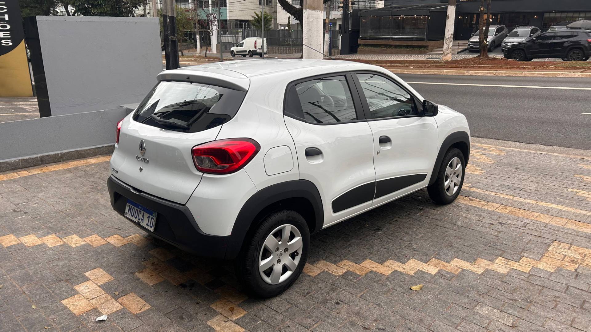 RENAULT KWID