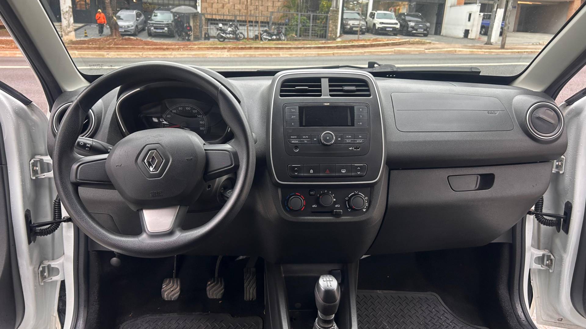 RENAULT KWID