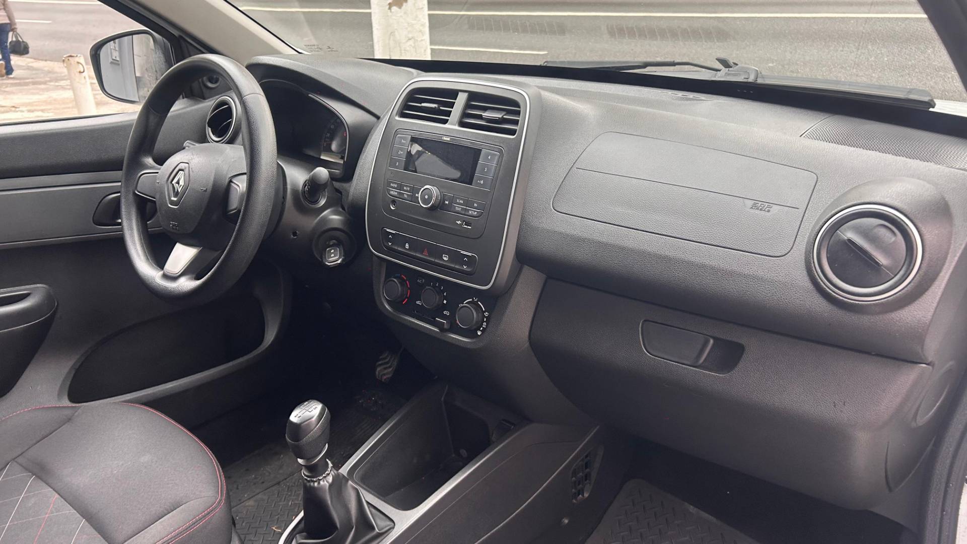 RENAULT KWID