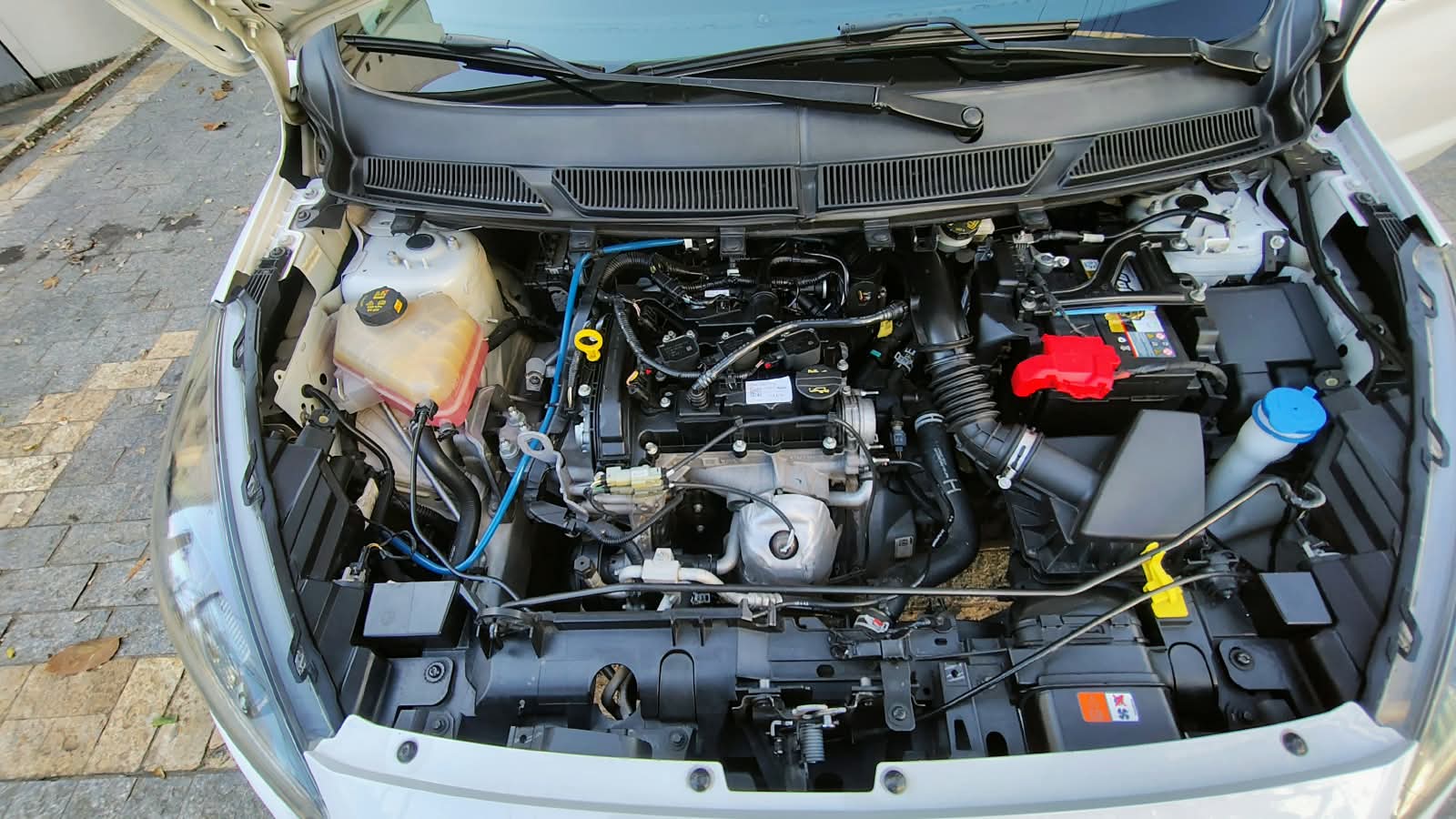 FORD KA