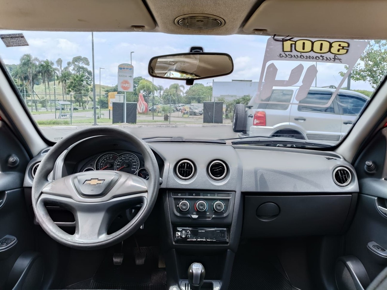 Car Image 9