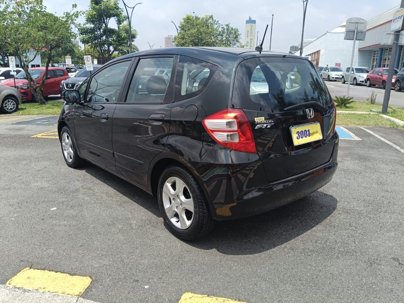 Car Image 8