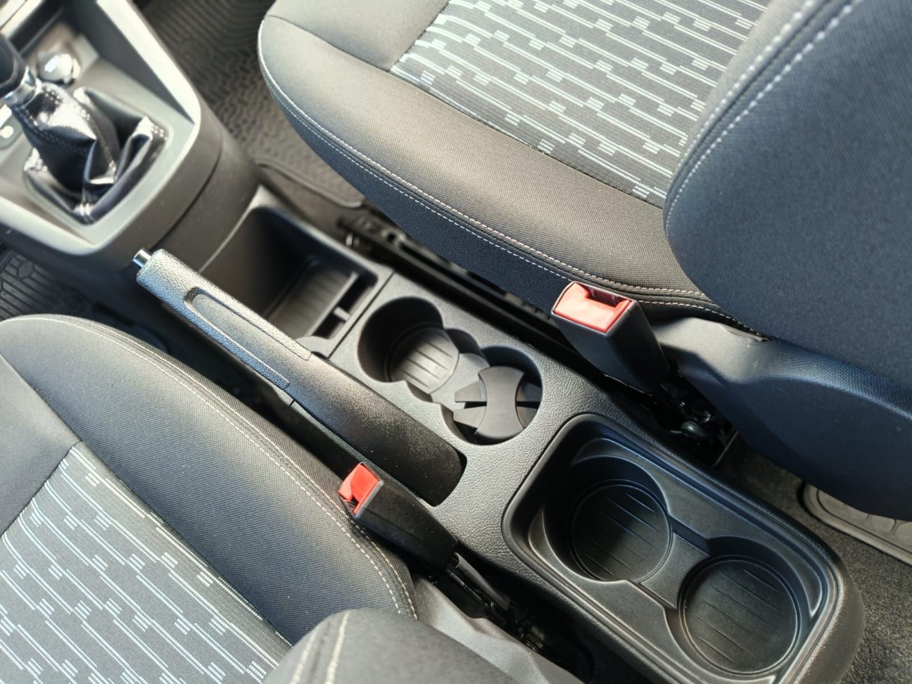 Car Image 14
