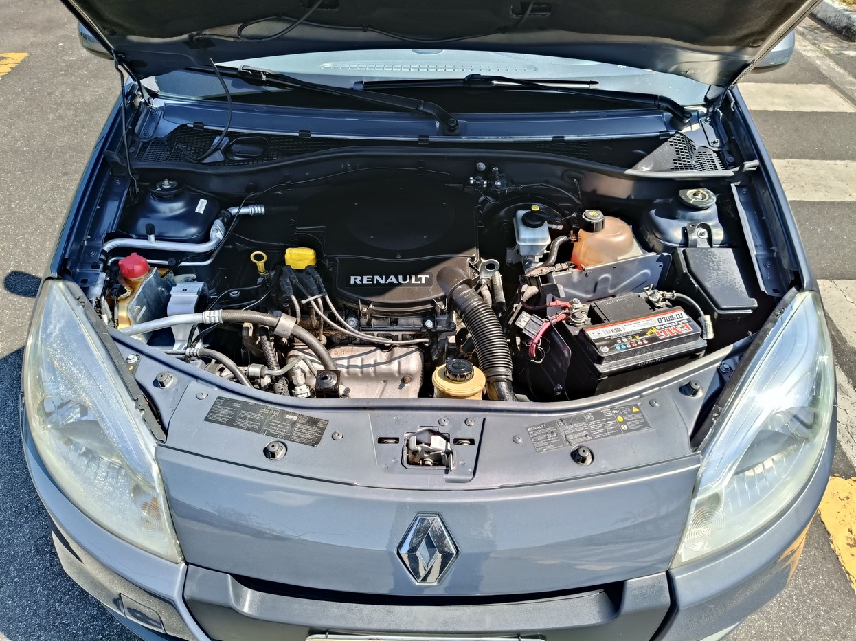 Car Image 17